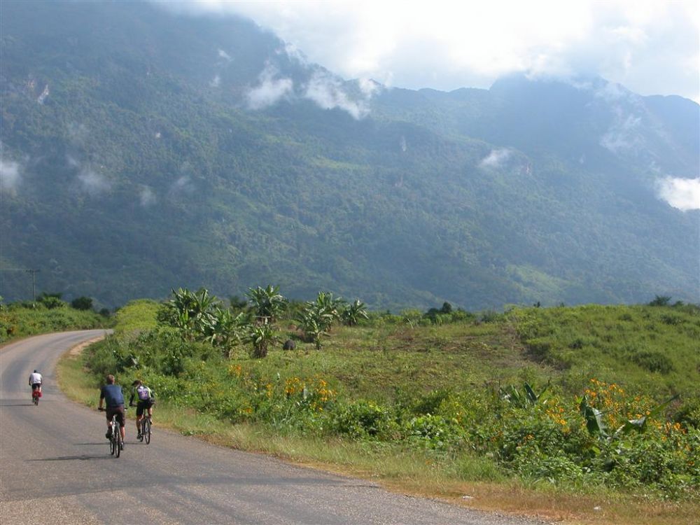 Laos - Laung Prabang to Vientiane