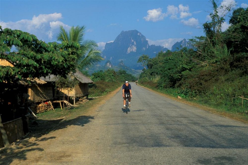 Laos - Laung Prabang to Vientiane