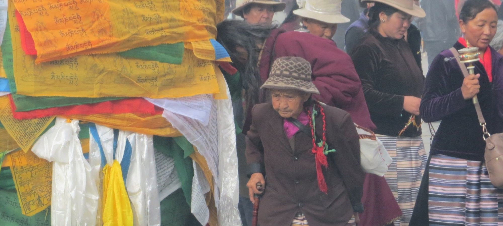 Cycling Lhasa to Kathmandu 