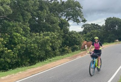 Klaud Simpson Cycling on the  tour with redspokes